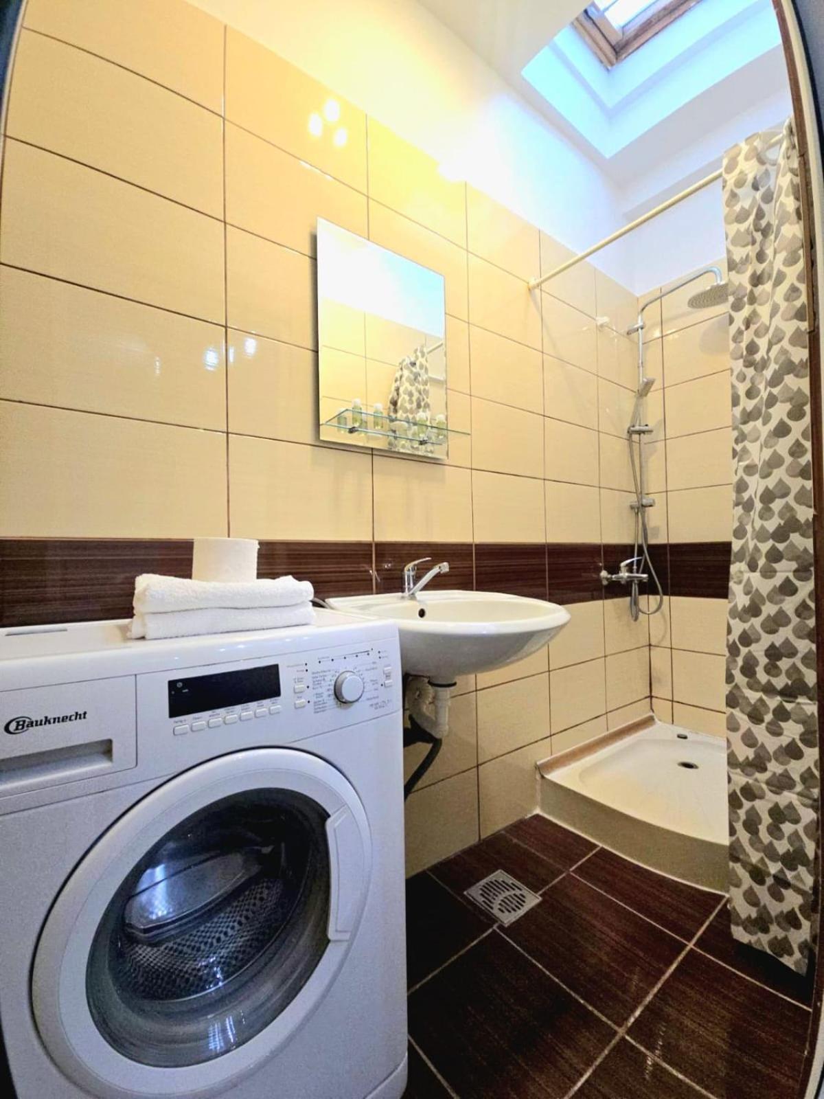 Casa Bia Apartment Брашов Екстериор снимка