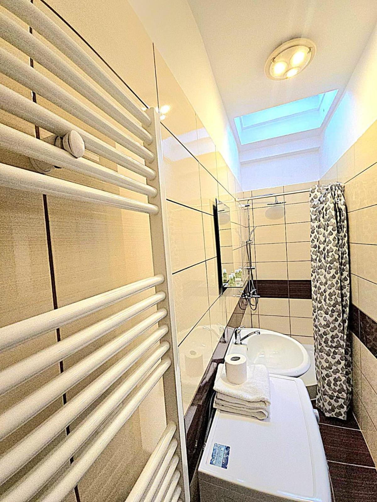Casa Bia Apartment Брашов Екстериор снимка